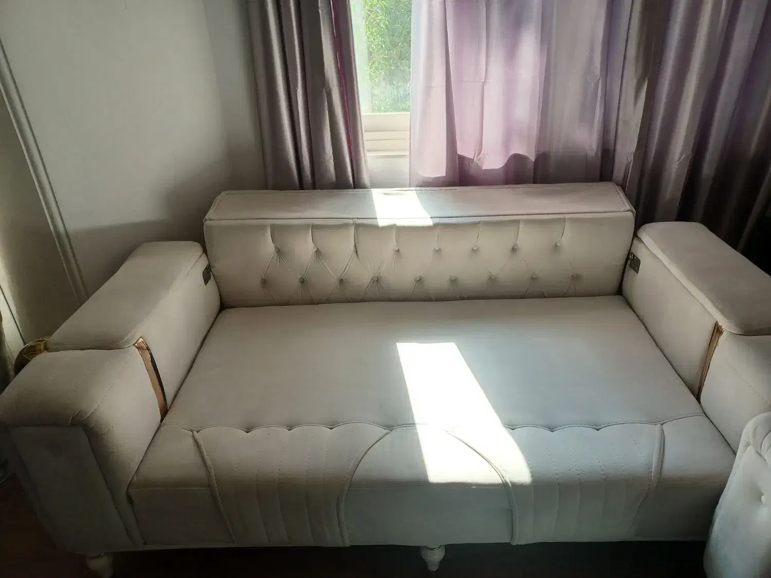 مبل تختخواب شو|مبلمان خانگی و میز عسلی|کیش, |دیوار