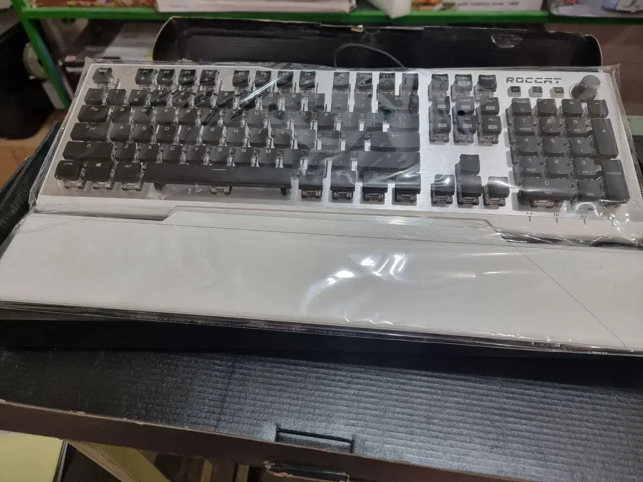 کیبورد گیمینگ Vulcan|قطعات و لوازم جانبی رایانه|تهران, مسعودیه|دیوار