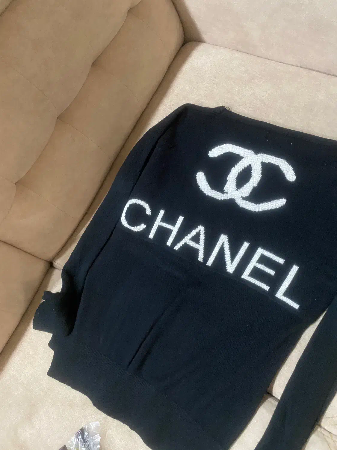 بافت|لباس|قم, بنیاد|دیوار