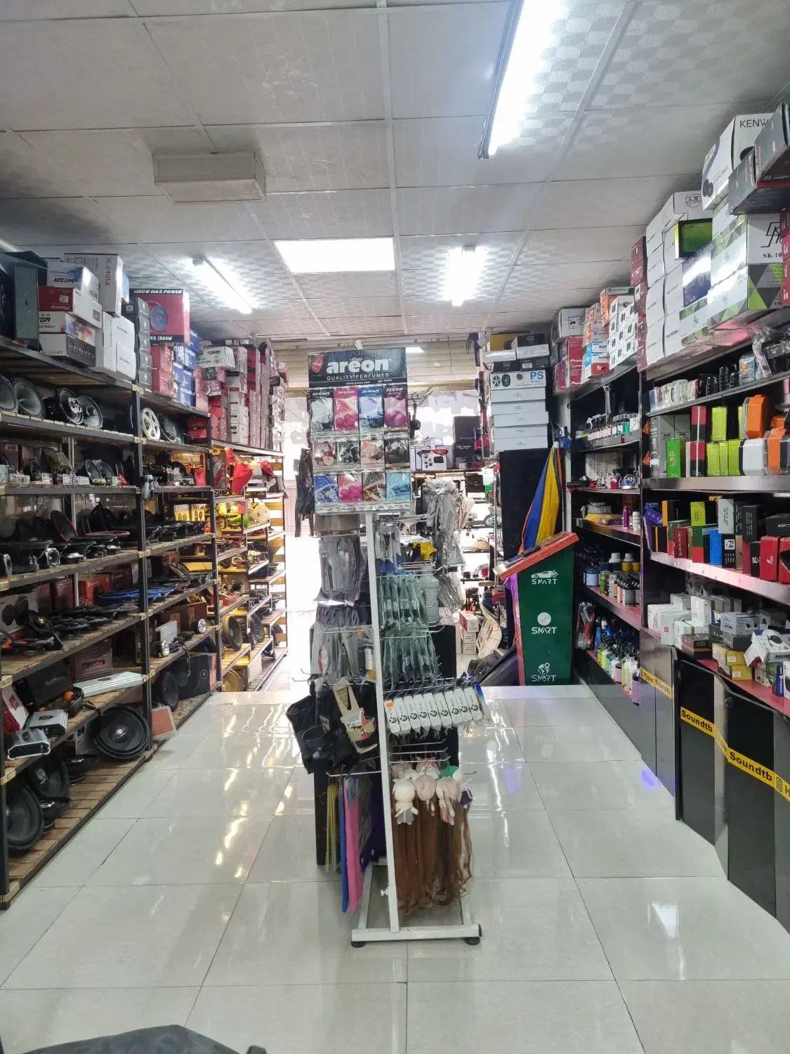 به یک نفر شاگرد حرفه ای نیازمندبم|استخدام صنعتی، فنی، مهندسی|تبریز, |دیوار