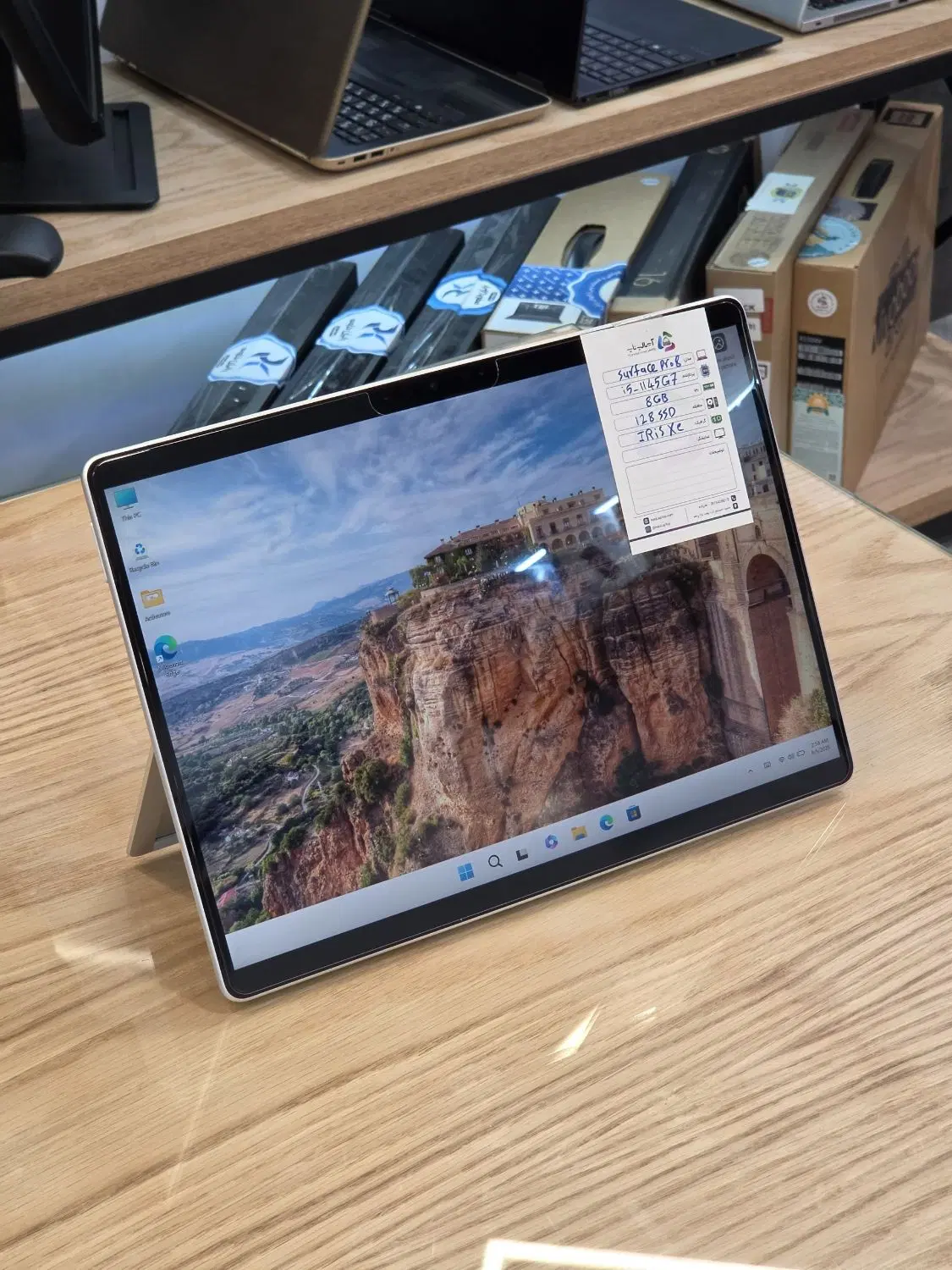 surface Pro8 سرفیس پرو ۸ نقره ایی با کیبرد|رایانه همراه|مشهد, ارشاد|دیوار