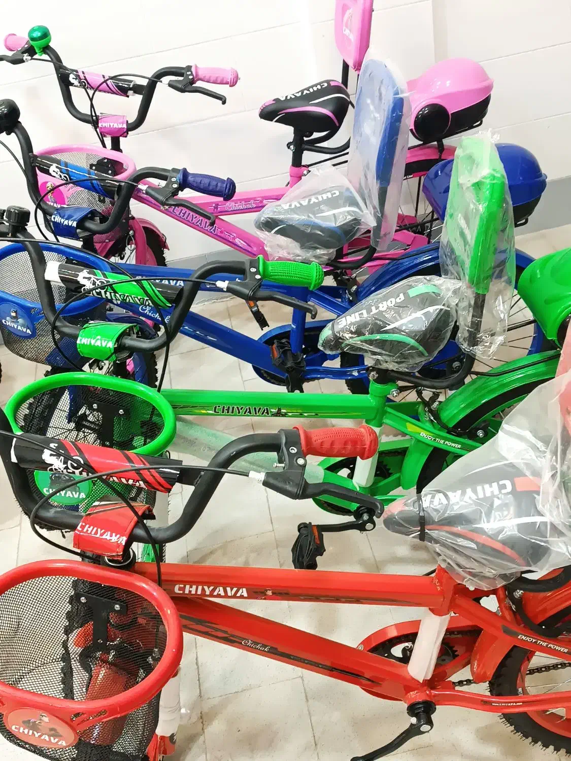 20پشتی دار چیاوا|دوچرخه، اسکیت، اسکوتر|یزد, |دیوار