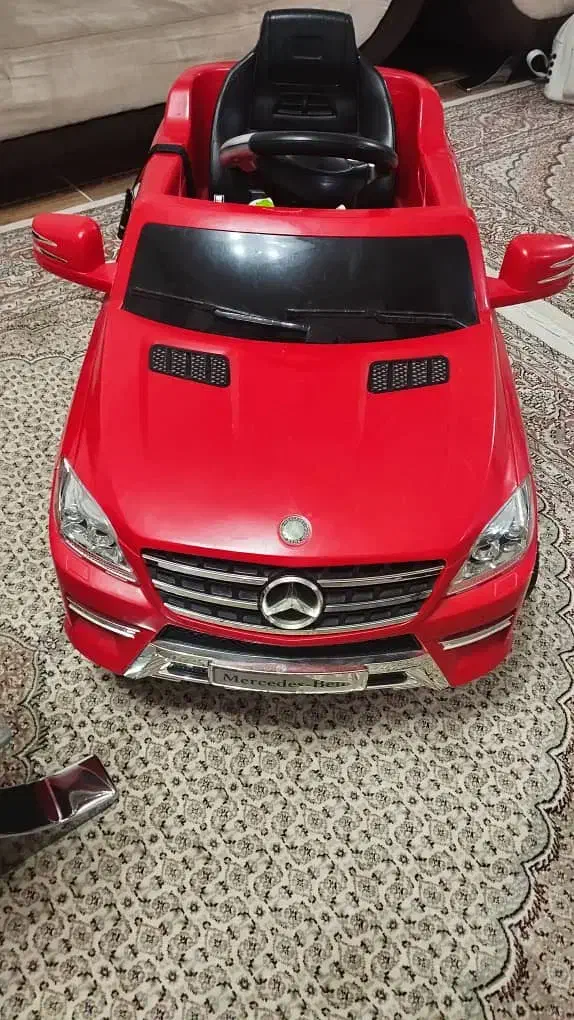 ماشین شارژی در حد نو|اسباببازی بچه|رشت, جهاد|دیوار