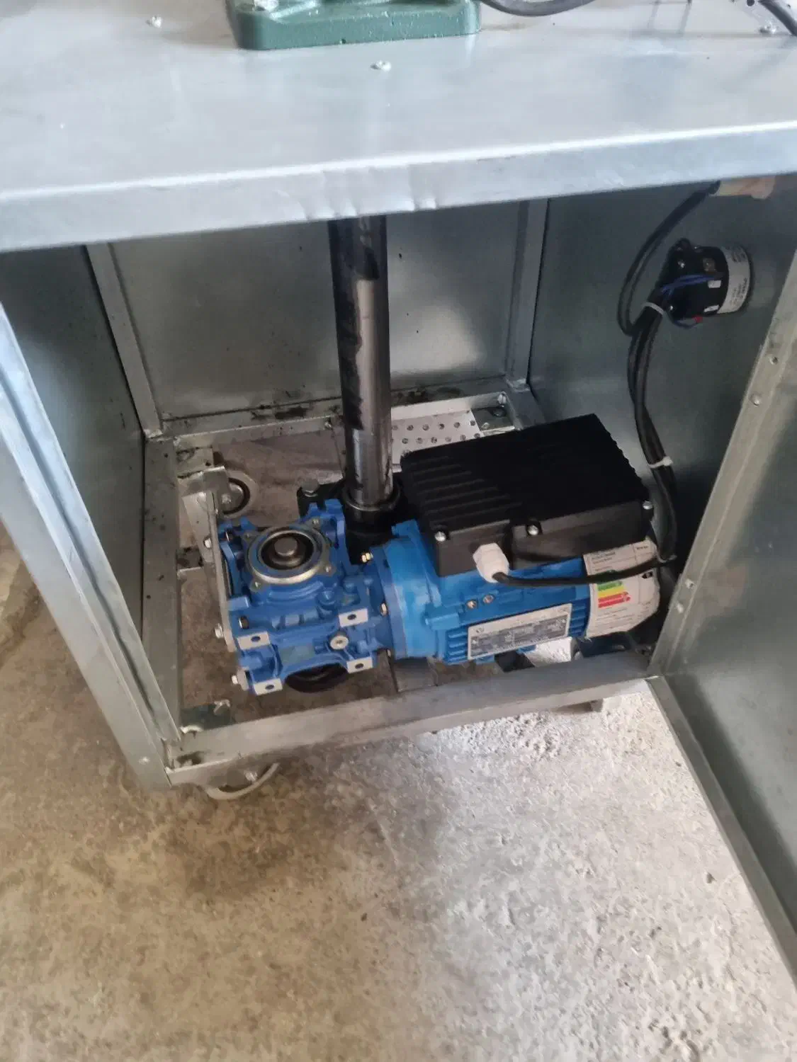 دستگاه نانوای  میز نان جمع کن|ماشین‌آلات صنعتی|شاهین‌شهر, گرگاب|دیوار