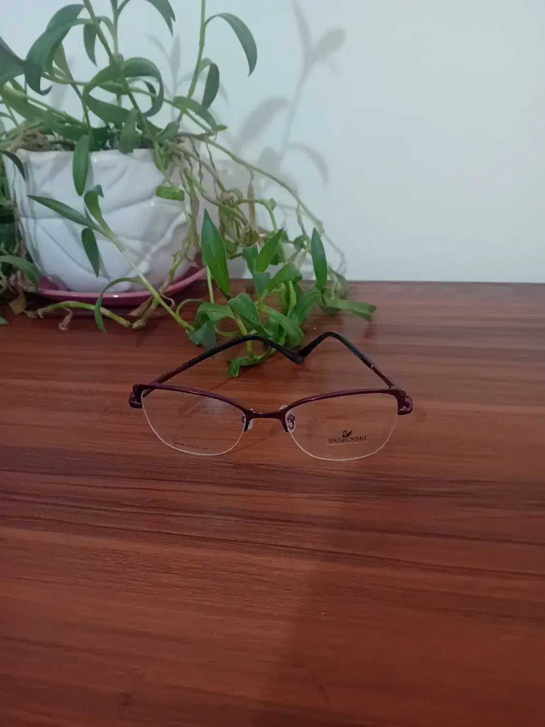 عینک طبی نو|آرایشی، بهداشتی، درمانی|آشخانه, |دیوار