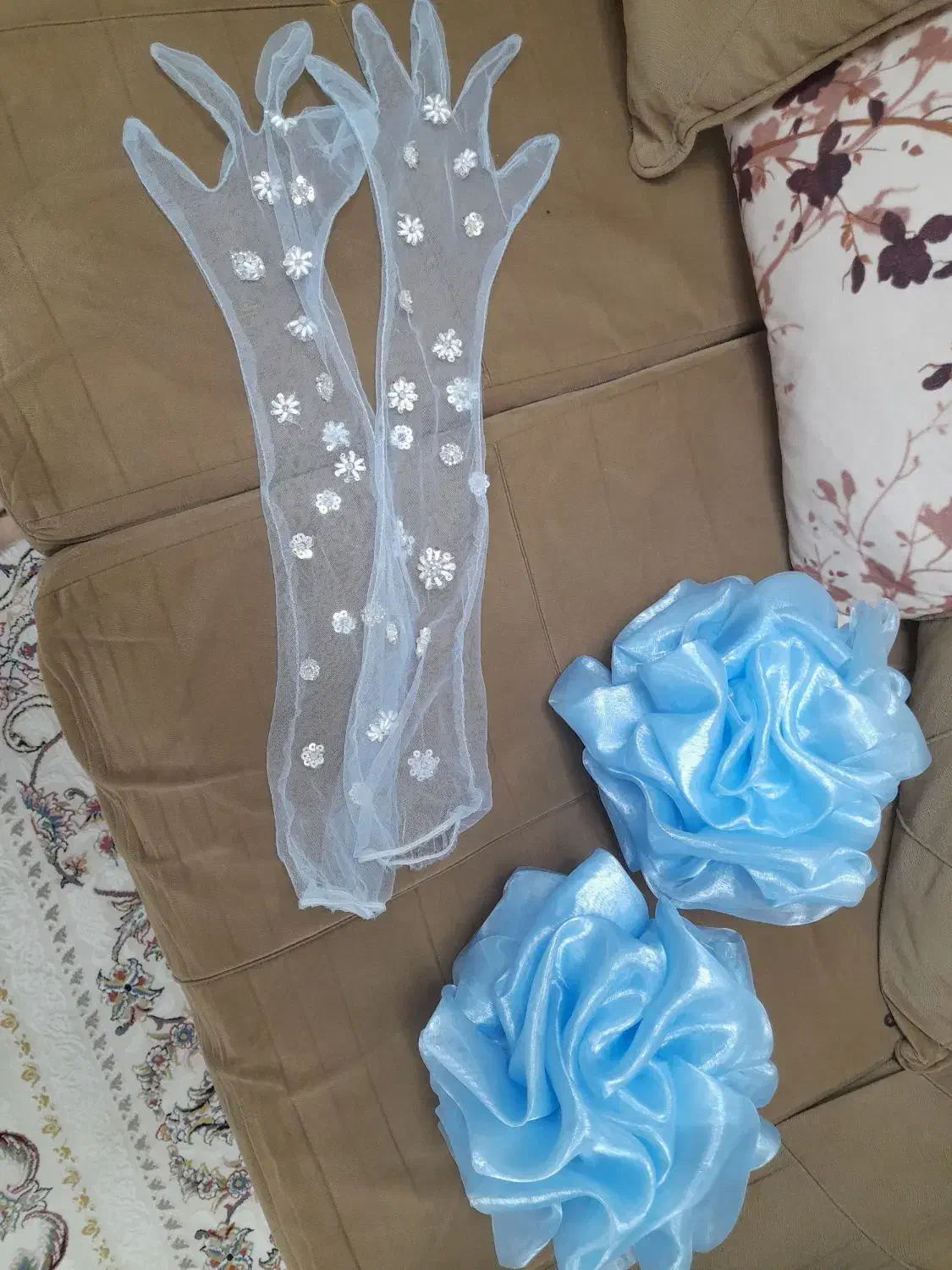 لباس مجلسی به همراه ست دستکش و کیف مجلسی|لباس|کرج, برغان|دیوار