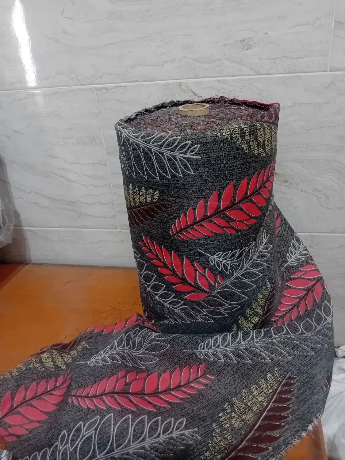 طاقه پارچه ۲۰۰متری|لوازم خیاطی و بافتنی|خمینیشهر, |دیوار