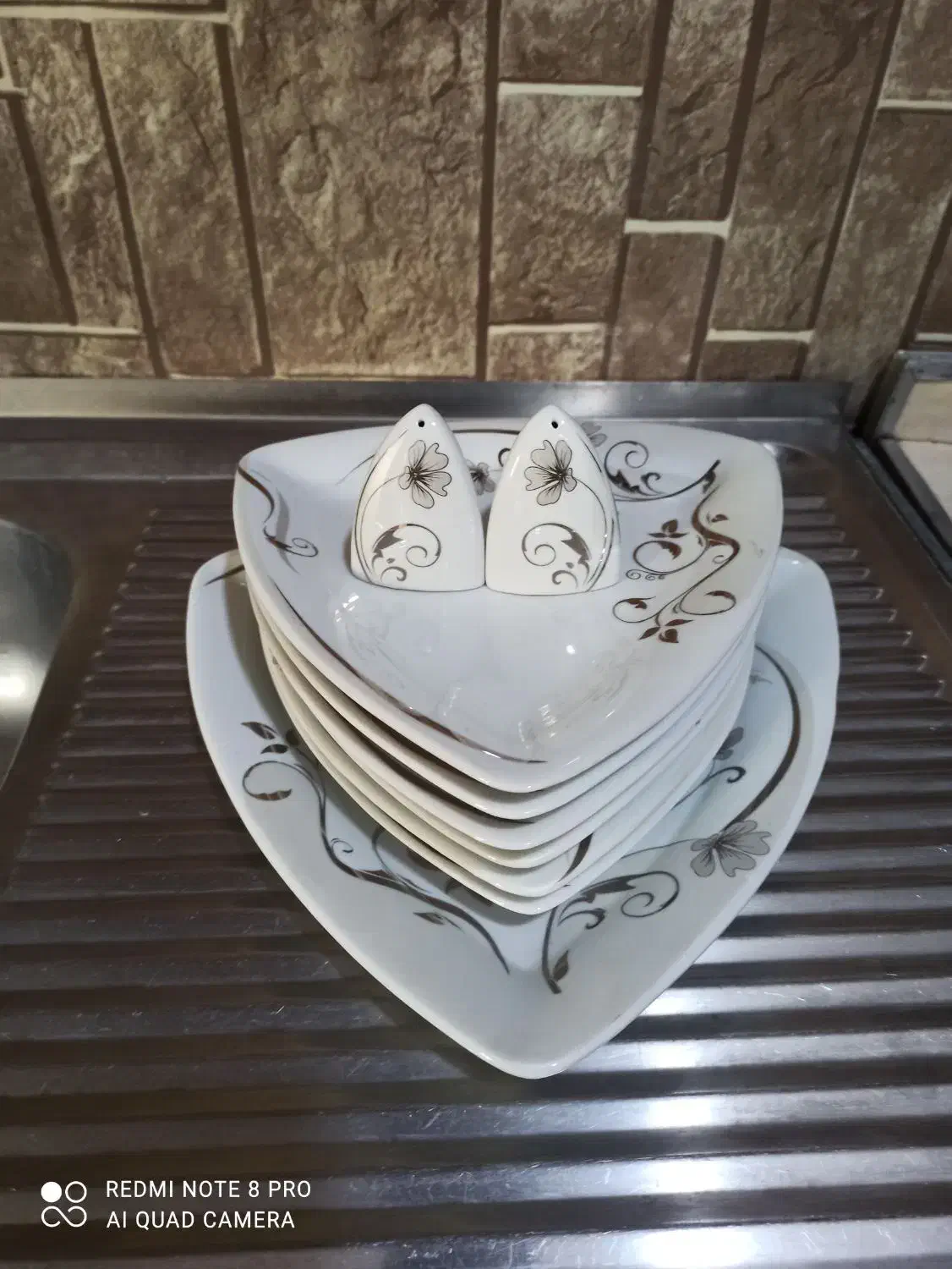 بشقاب چینی|ظروف سرو و پذیرایی|ارومیه, |دیوار