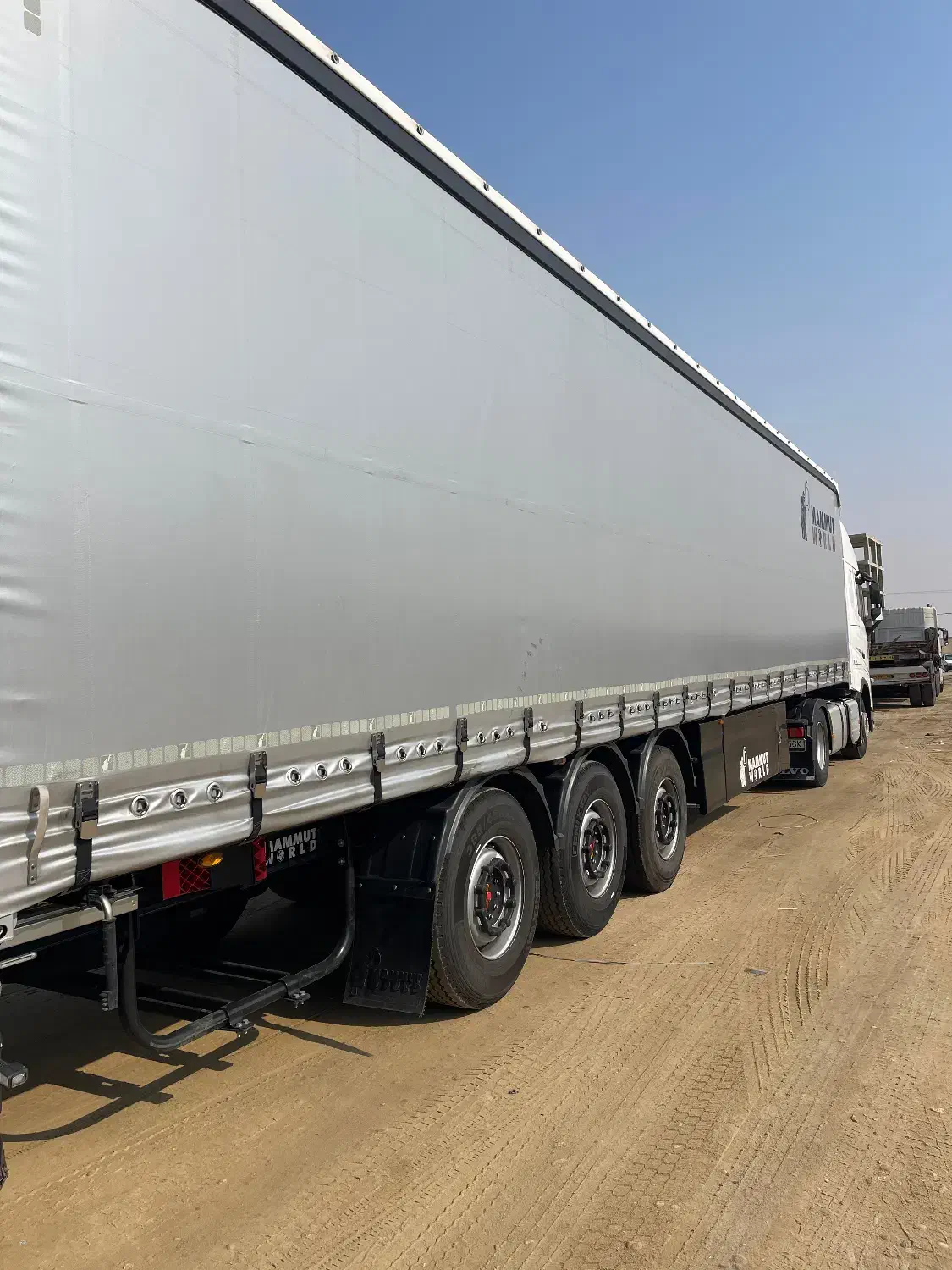 ترانزیت ماموت مدل ۴۰۴|خودرو سنگین|بندر گناوه, |دیوار