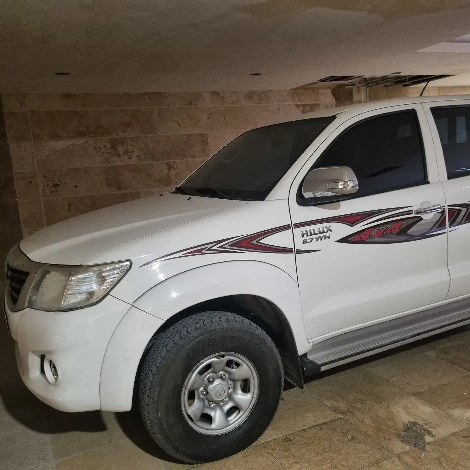 هایلوکس ۲۰۱۴ بلند|خودرو سواری و وانت|کرمان, |دیوار