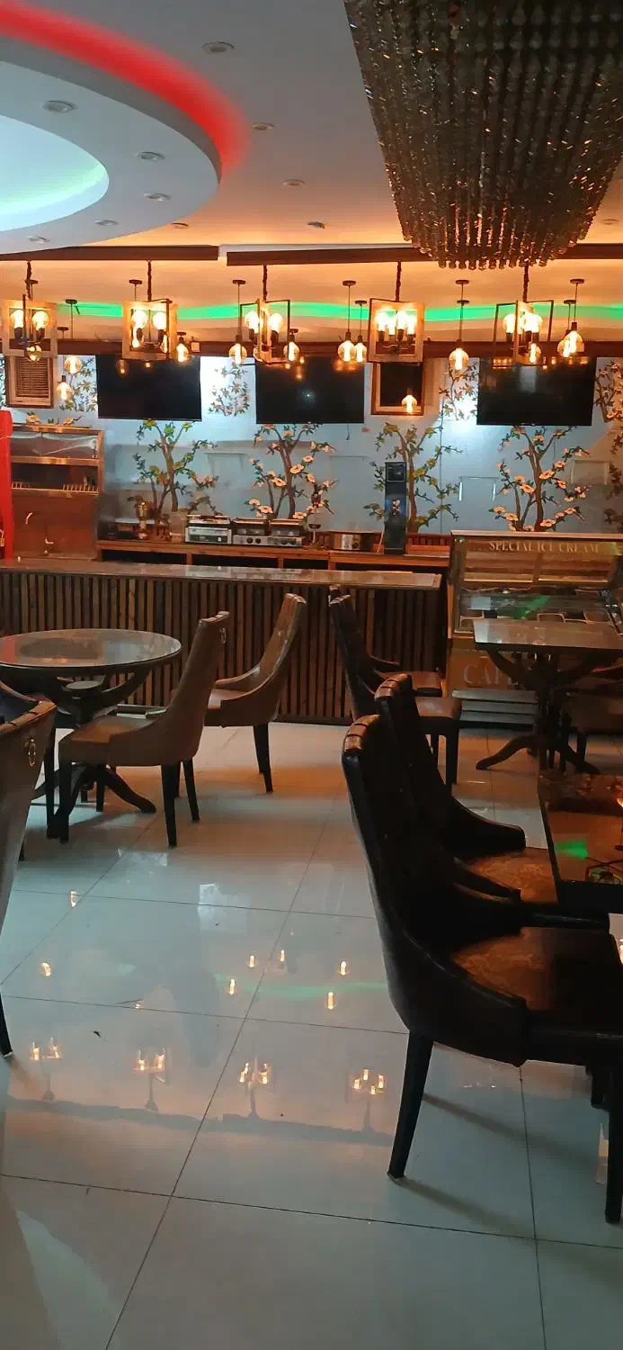 کافه رستوران فستفود تالار اجاره یا شراکت|اجارهٔ مغازه و غرفه|تهران, فدک|دیوار