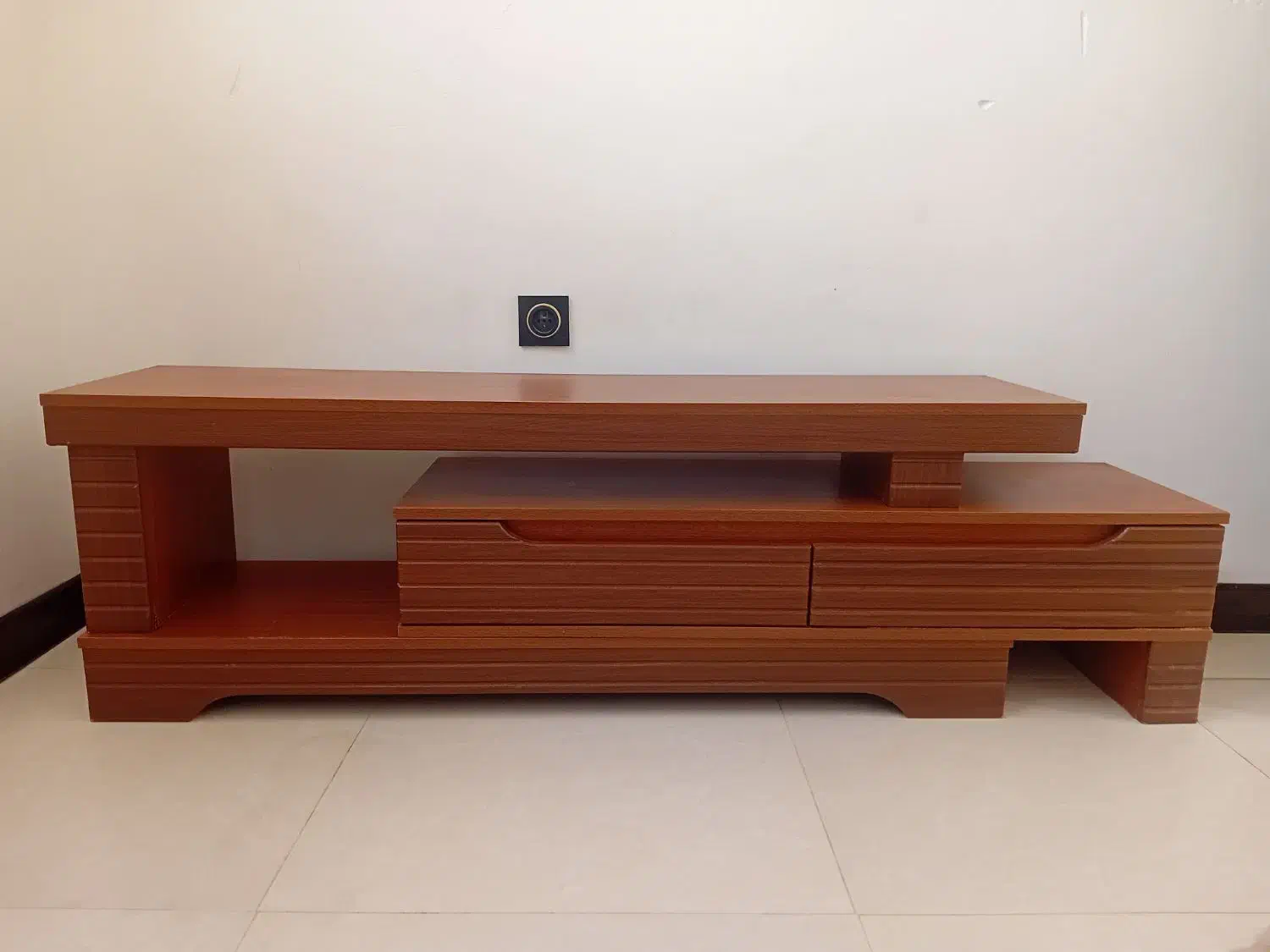 میز تی‌وی و جاکفشی|میز تلویزیون|یزد, |دیوار