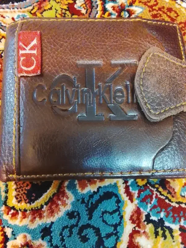 کیف پول|کیف، کفش، کمربند|قم, باجک یک|دیوار