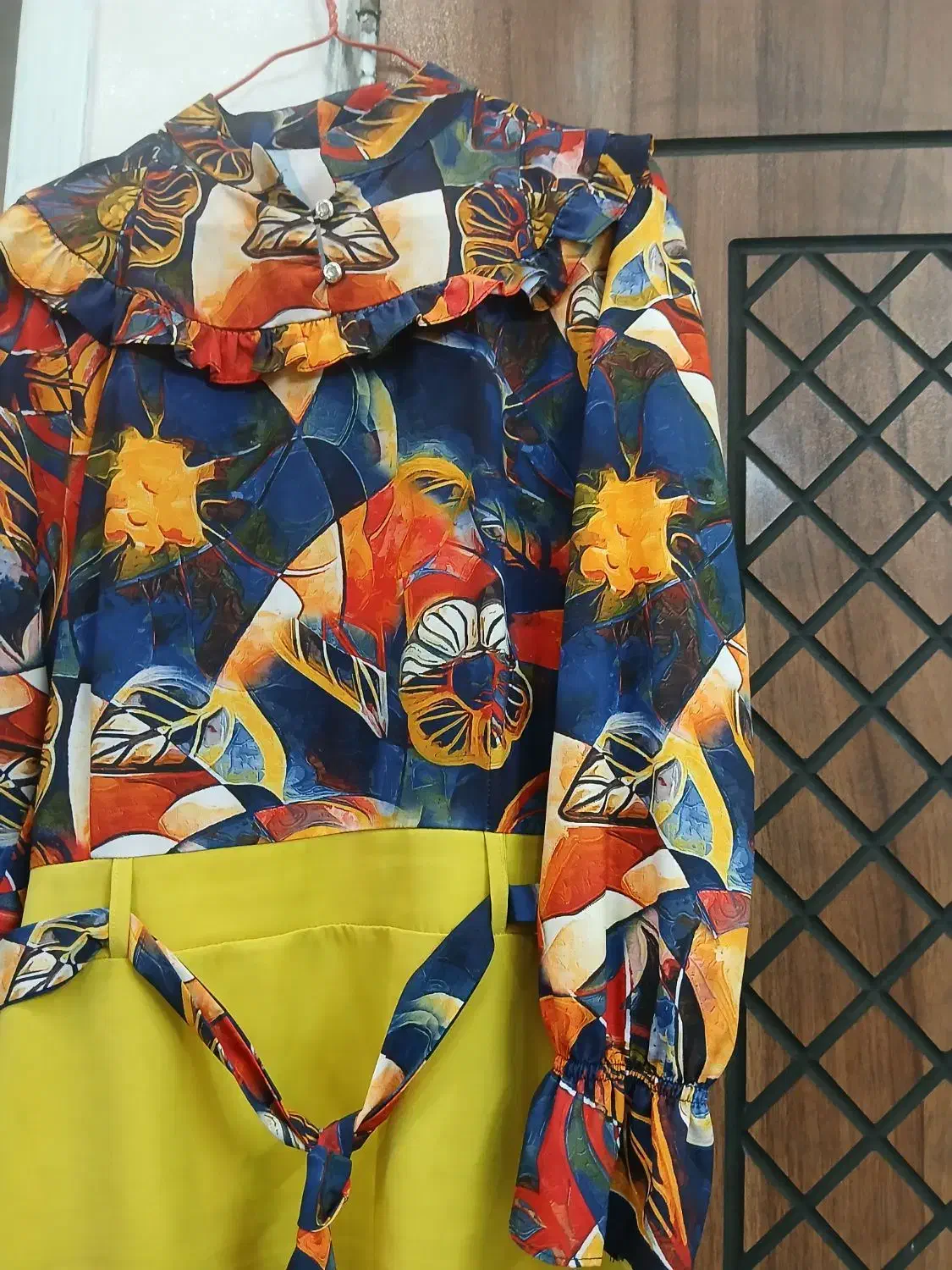 شومیز در حد نو|لباس|قم, شاه سید علی|دیوار