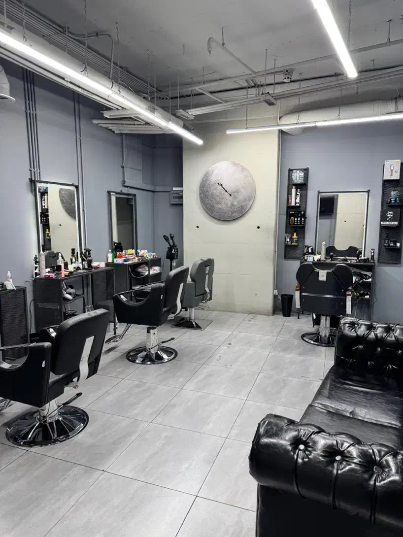 دستیار ارایشگاه(وردست)|استخدام درمانی، زیبایی، بهداشتی|تهران, اقدسیه|دیوار