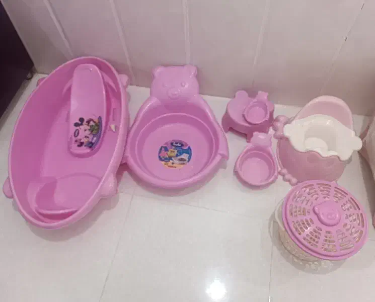 سرویس حمام بچه|اسباب و اثاث بچه|جهرم, |دیوار