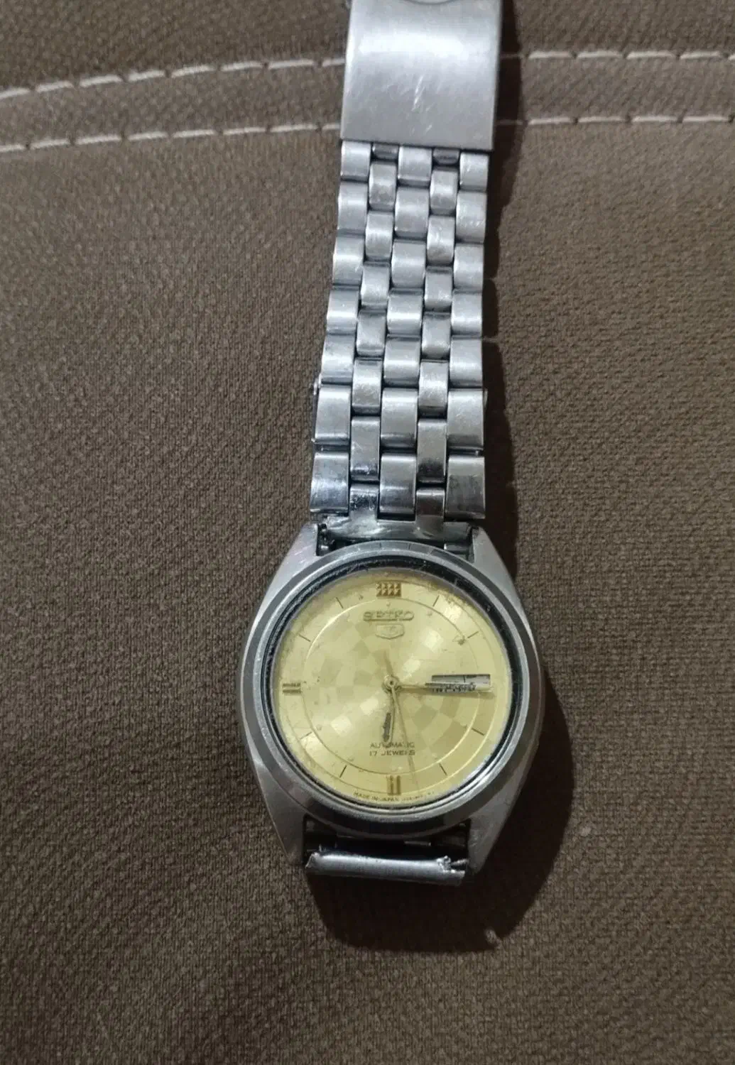 ساعت.. توضیحات خوانده شود|ساعت|اهواز, کوی نفت|دیوار