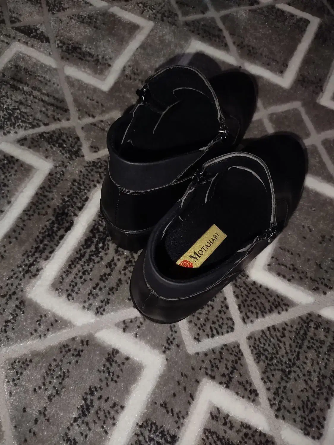 کفش|کیف، کفش، کمربند|گرگان, |دیوار