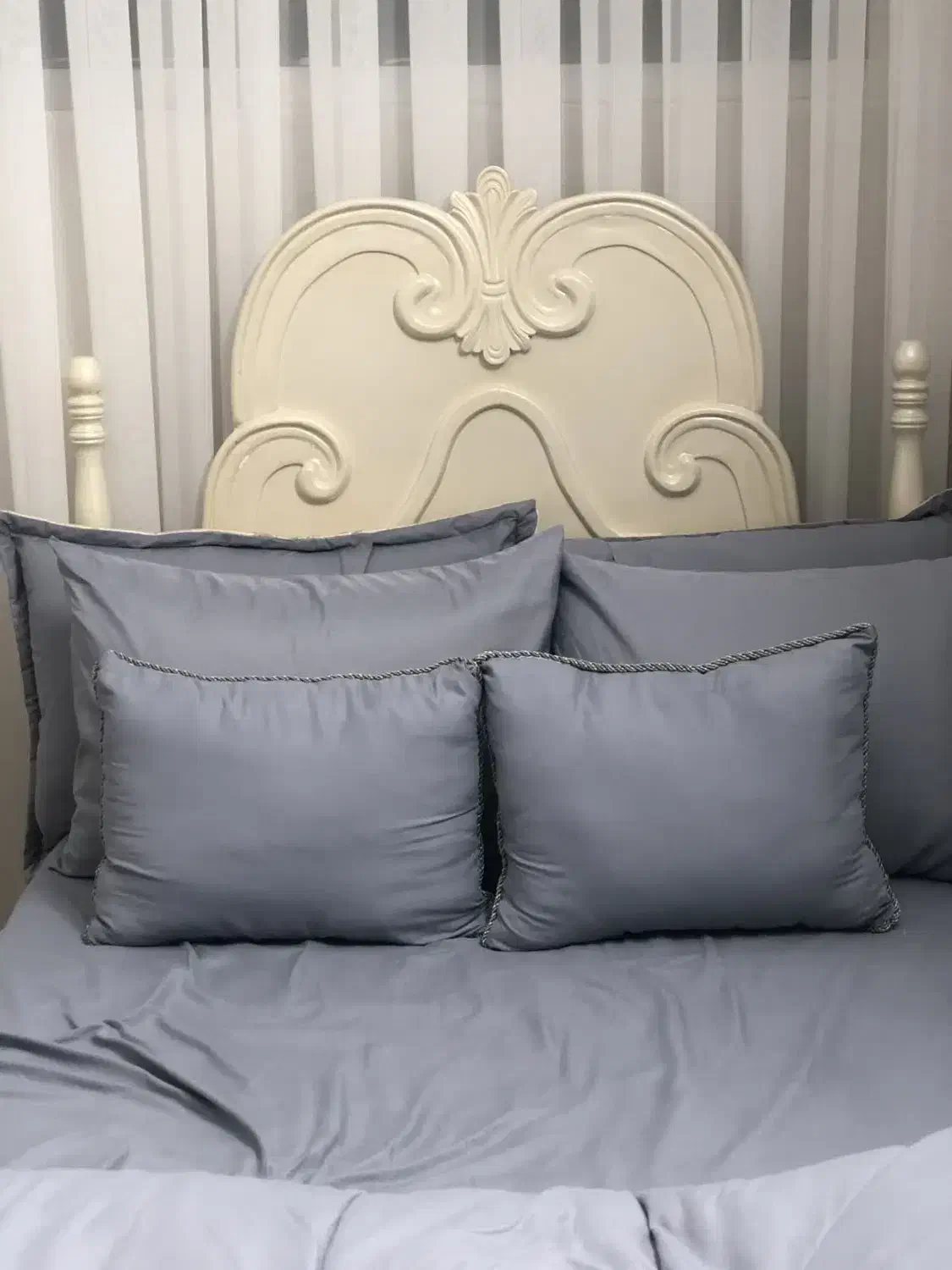 (فوری)تخت یکو نیم نفره چوب با تشک|تخت و سرویس خواب|مشهد, امیریه|دیوار