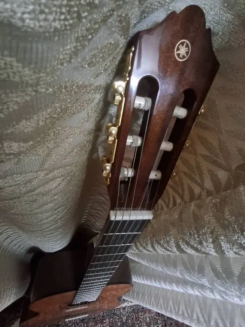 گیتار برند یاماها مدل c70|گیتار، بیس، امپلیفایر|جهرم, |دیوار