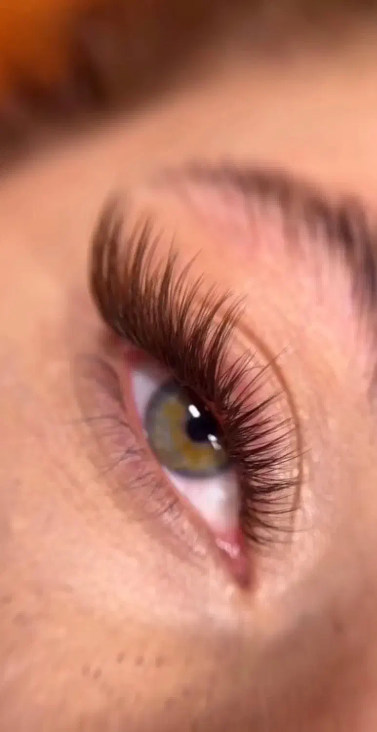 تخفیف 50% اکستنشن مژه فولادشهر|خدمات آرایشگری و زیبایی|فولادشهر, B7|دیوار