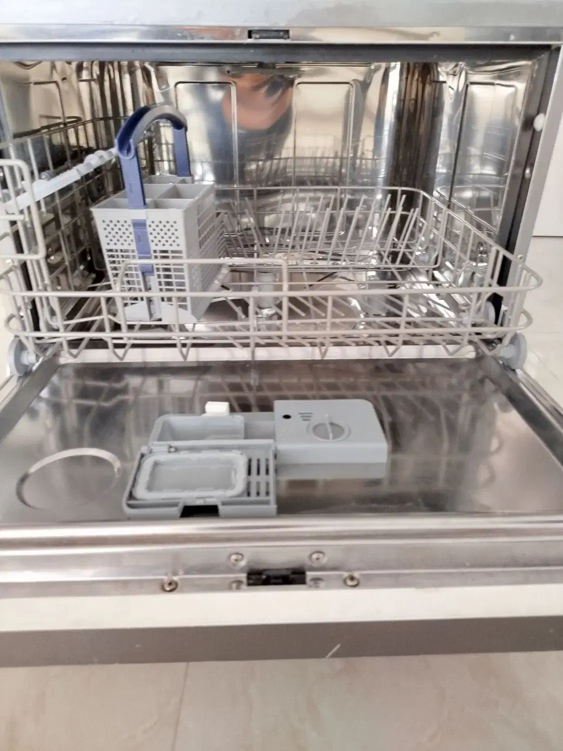 ماشین ظرفشویی 8 نفره در حد نو برند Magic|ماشین ظرفشویی|طرقبه, |دیوار