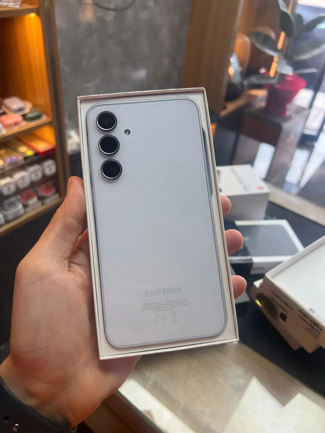 a35 رام ۸ ۱۲۸ در حد صفر کارکرده اندروید|موبایل|لنگرود, |دیوار