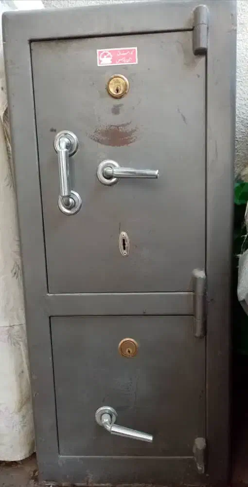 گاوصندوق ایمن پارس|ابزارآلات|شیراز, آزادی|دیوار
