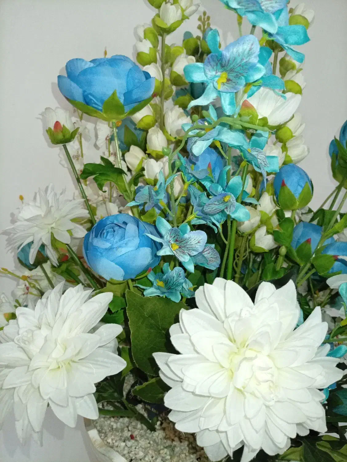 گلدان با گل مصنوعی|گل مصنوعی|فلاورجان, |دیوار