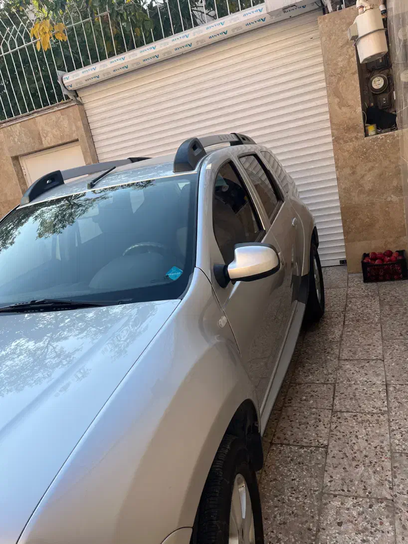 داستر ۲۰۱۵|خودرو سواری و وانت|تهران, شهرآرا|دیوار