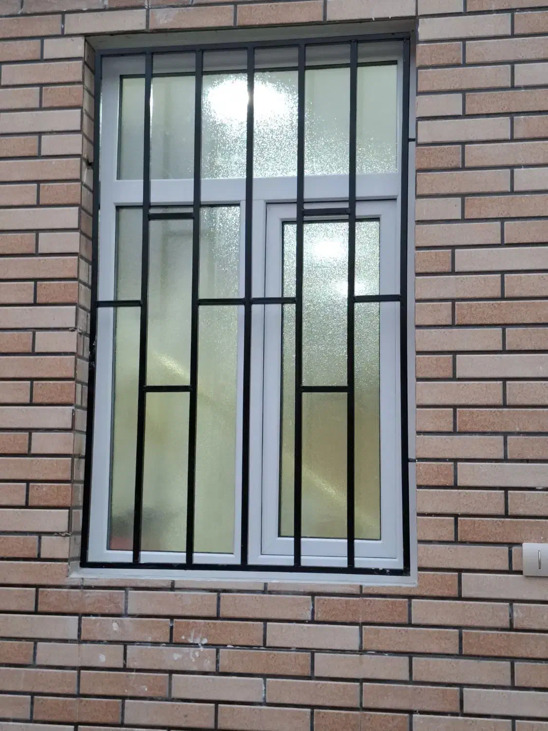 درو پنجرهه دو جداره و سه جدارهه|خدمات پیشه و مهارت|اهواز, شهرک الهیه|دیوار