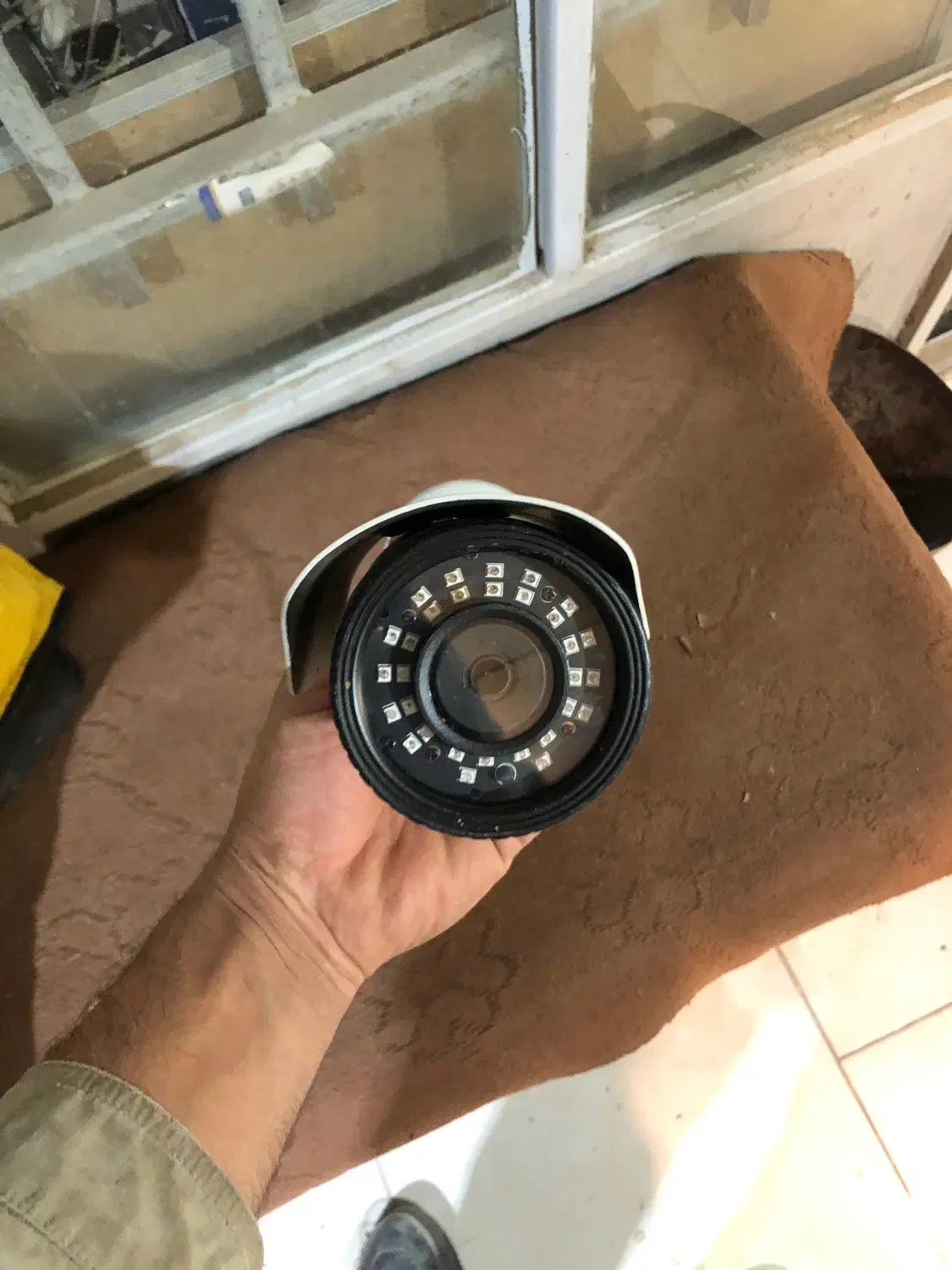 دوربین مداربسته کار کرده کیفیت یک|دوربین مداربسته|فلاورجان, |دیوار