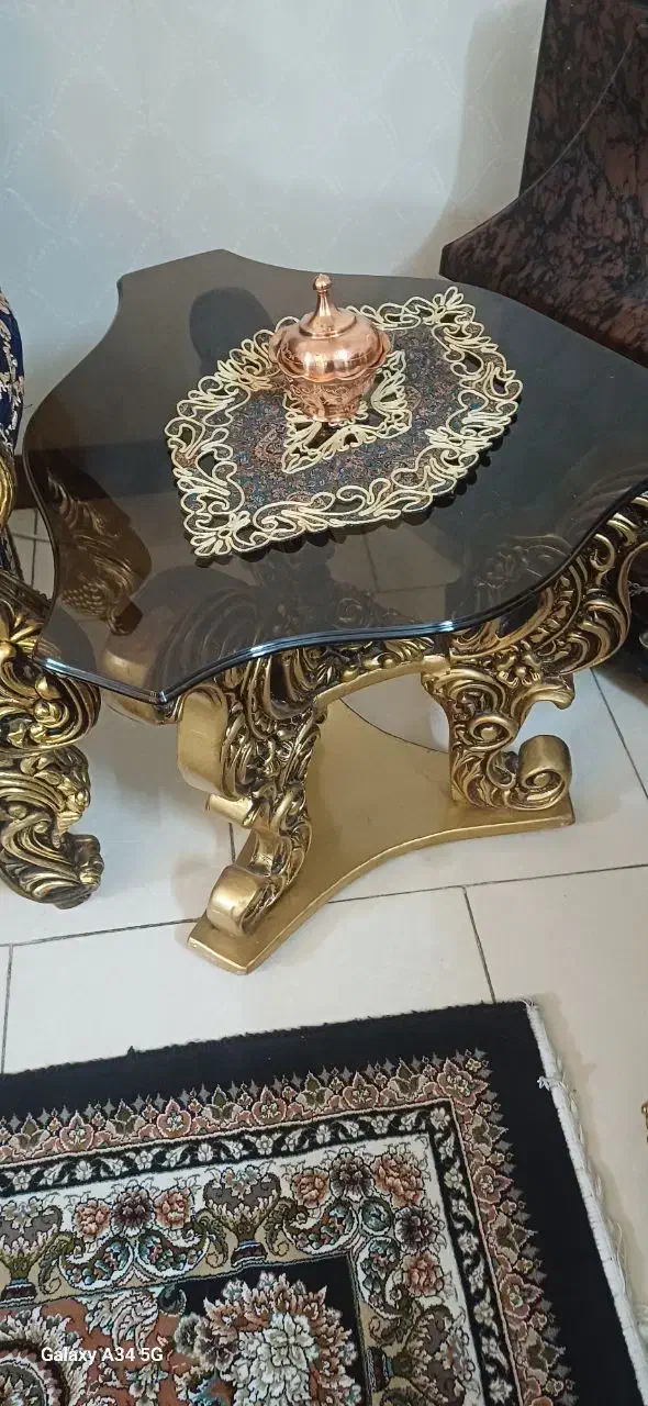 مبل سلطنتی|مبلمان خانگی و میز عسلی|مشهد, نیروی هوایی|دیوار