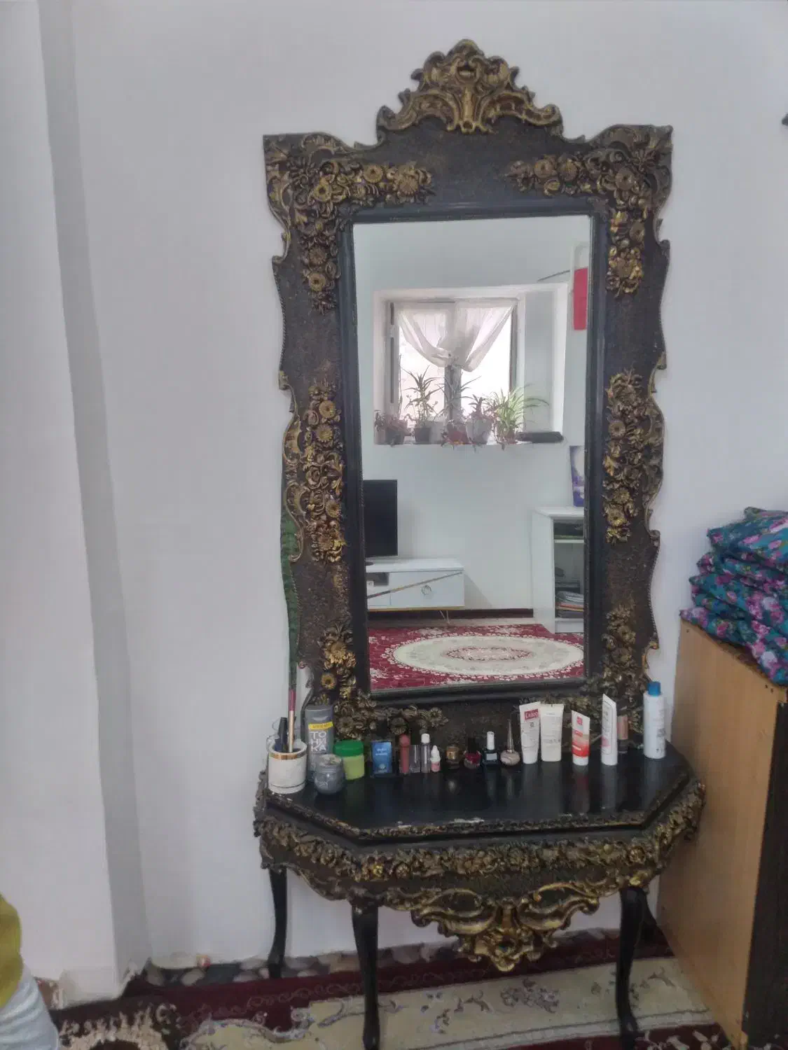 چند لوازم خانگی|مبلمان خانگی و میز عسلی|گرمی, |دیوار