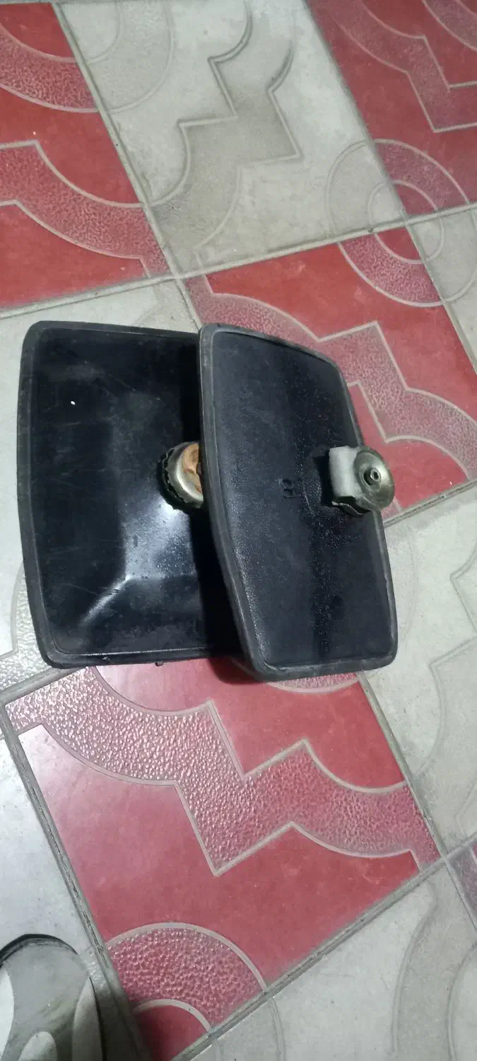 آینه دو عدد|آینه|سلماس, |دیوار