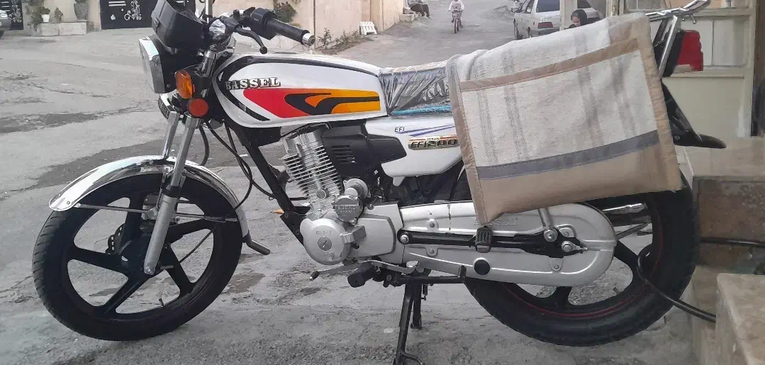 موتور باسل ۲۰۰|موتورسیکلت|سنندج, |دیوار