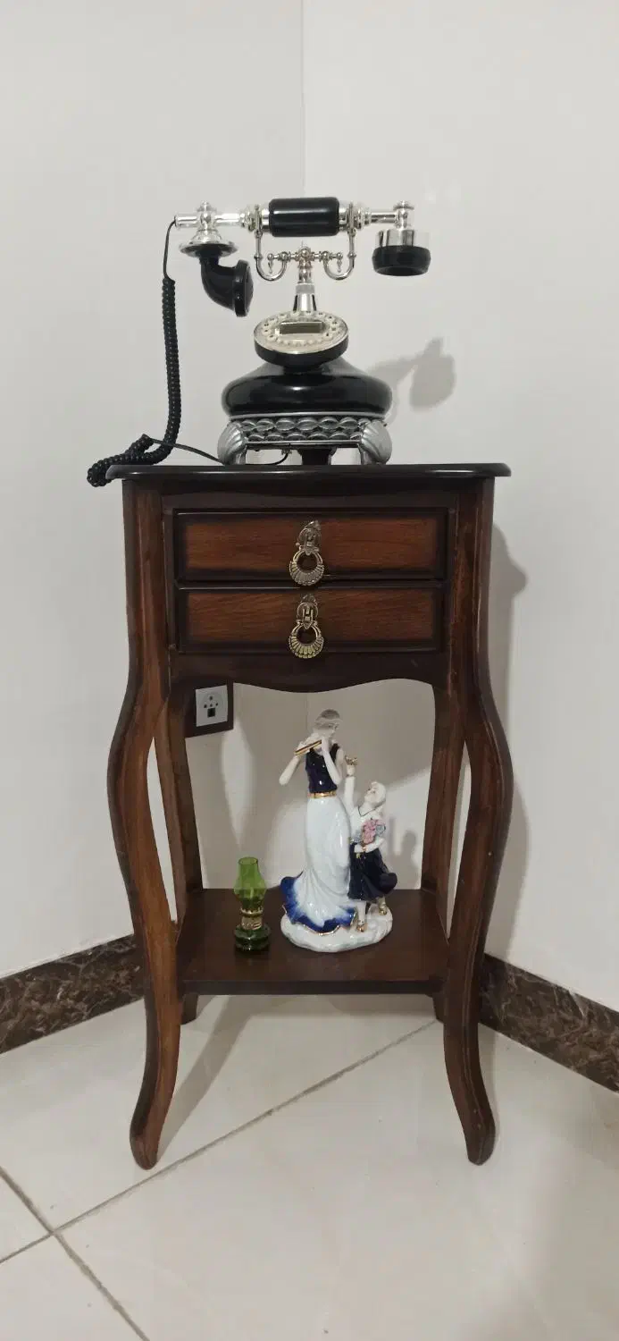 میز تلفن|میز تلفن|کرمانشاه, |دیوار