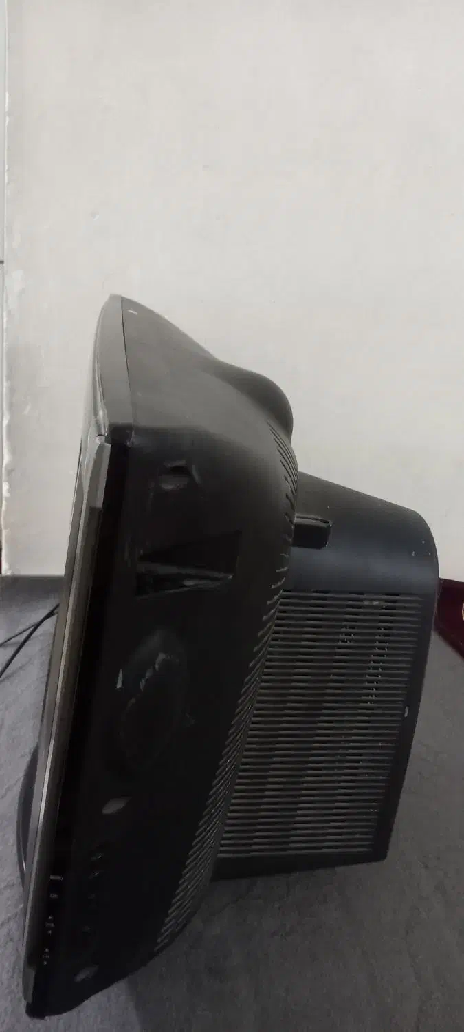 تلوزیون ۲۰ .سالم . برند ال جی|تلویزیون و پروژکتور|زنجان, |دیوار