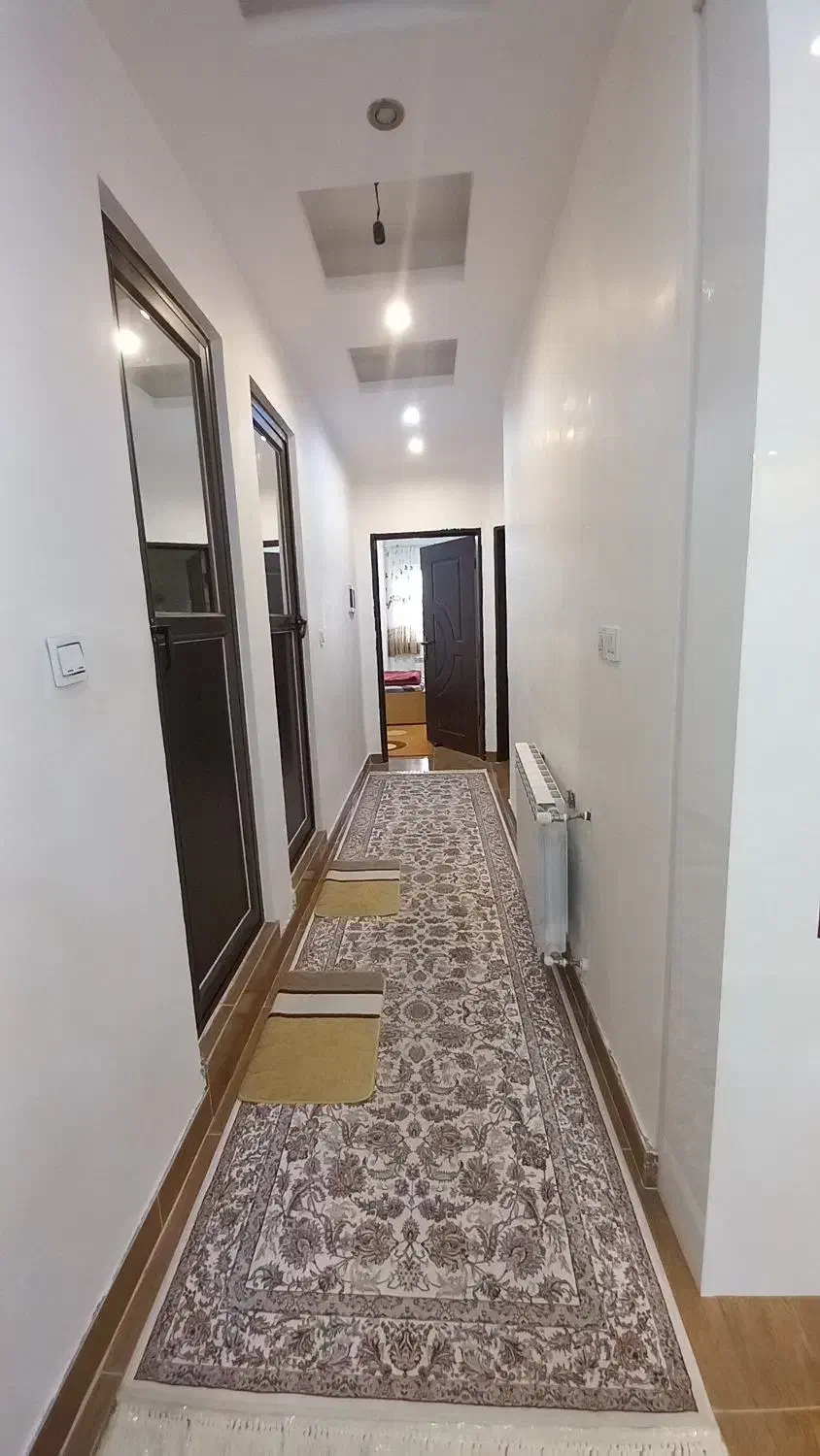 اجاره واحدشیک ونوسازباپارکینگ درشقایق|اجارهٔ کوتاه‌مدت آپارتمان و سوئیت|لاهیجان, لیل|دیوار