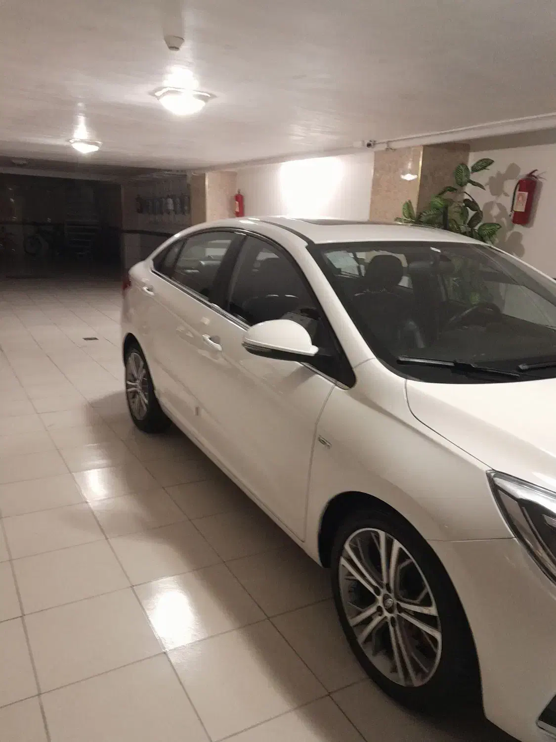 آریزو 5 اکسلنت توربو مدل ۴۰۰ بدون رنگ|خودرو سواری و وانت|تبریز, |دیوار