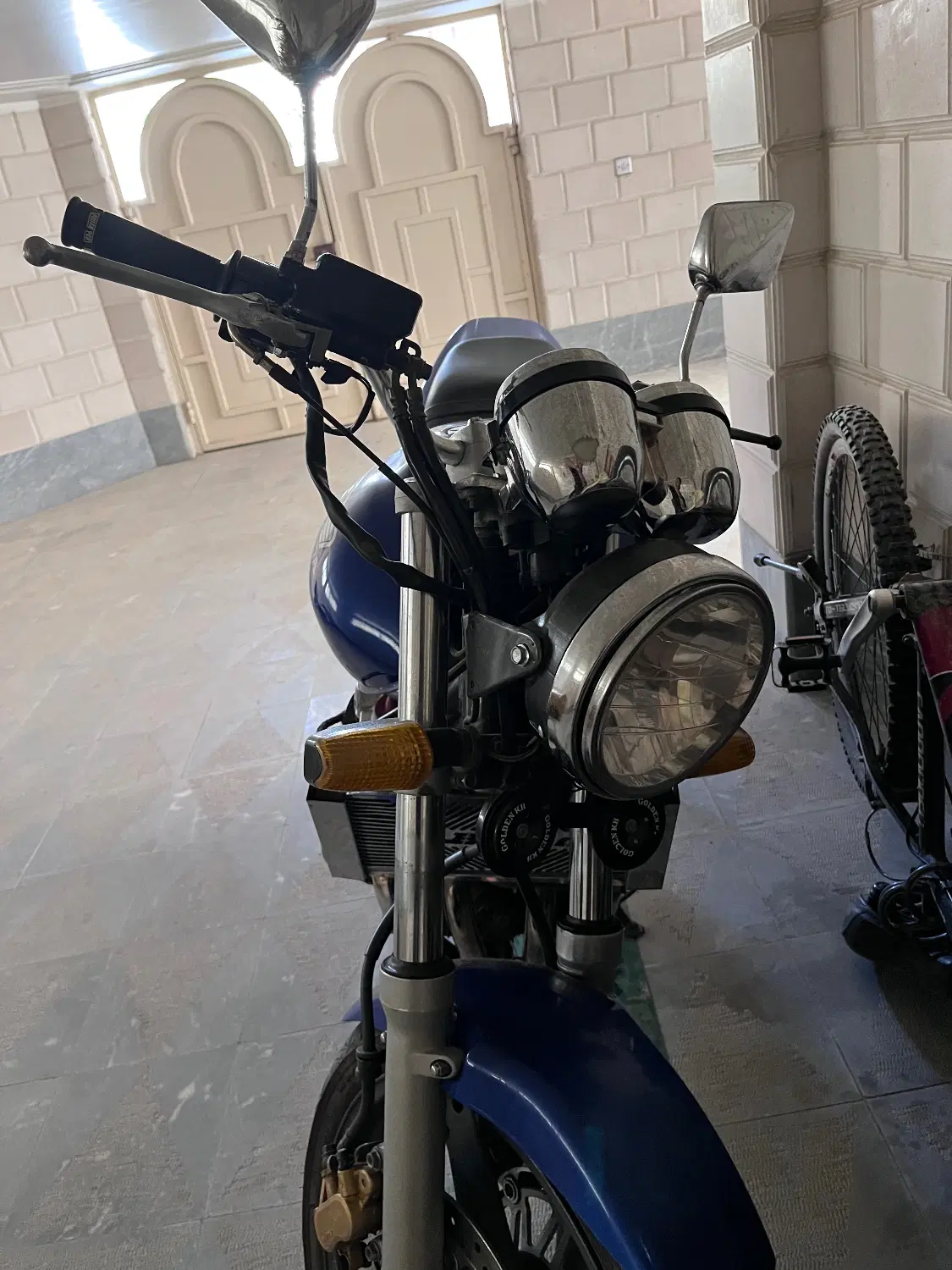 CB400|موتورسیکلت|اصفهان, عباس‌آباد|دیوار
