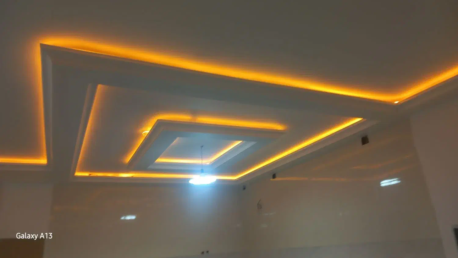 انجام‌کلیه امور برق ساختمان و صنعتی|خدمات پیشه و مهارت|کرمانشاه, |دیوار