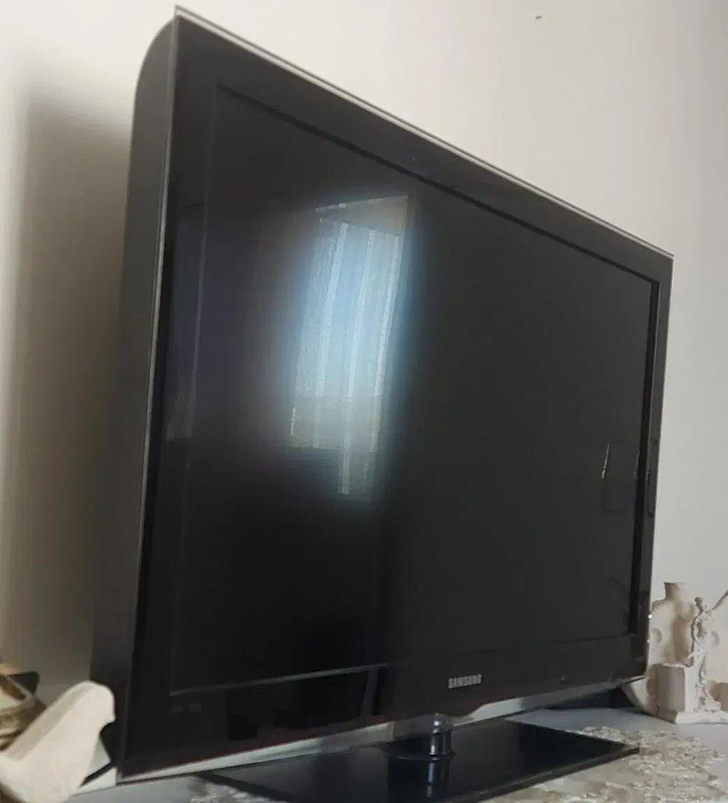 تلویزیون LCD سامسونگ ۴۲ اینچ|تلویزیون و پروژکتور|تهران, شهرک خرازی|دیوار