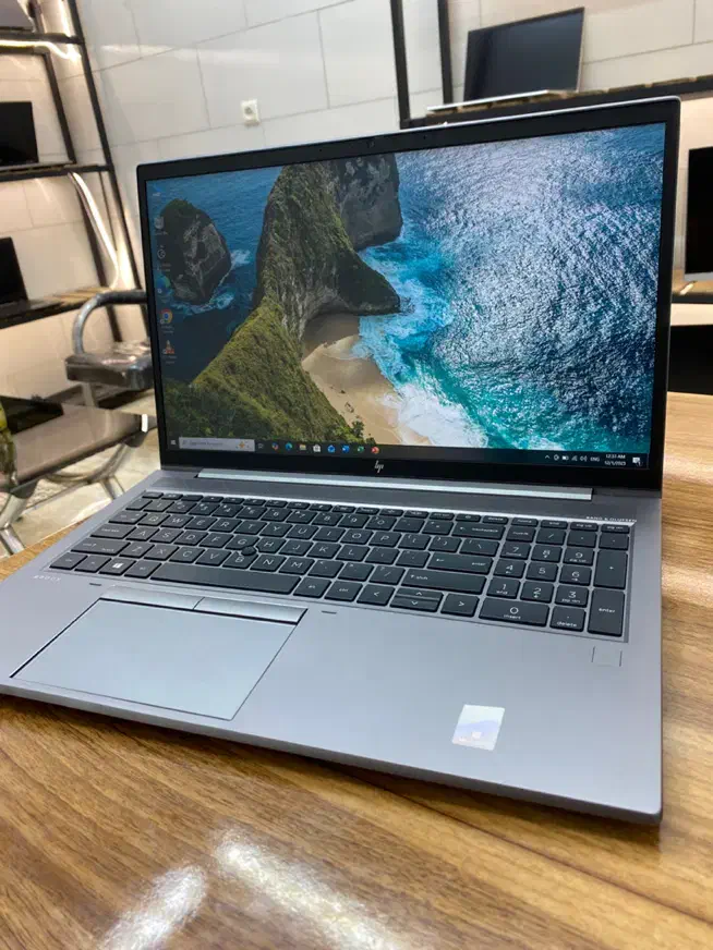 HP ZBook Firefly 15 G8 i7 نسل۱۱ گرافیک T500 4G|رایانه همراه|خمینی‌شهر, |دیوار