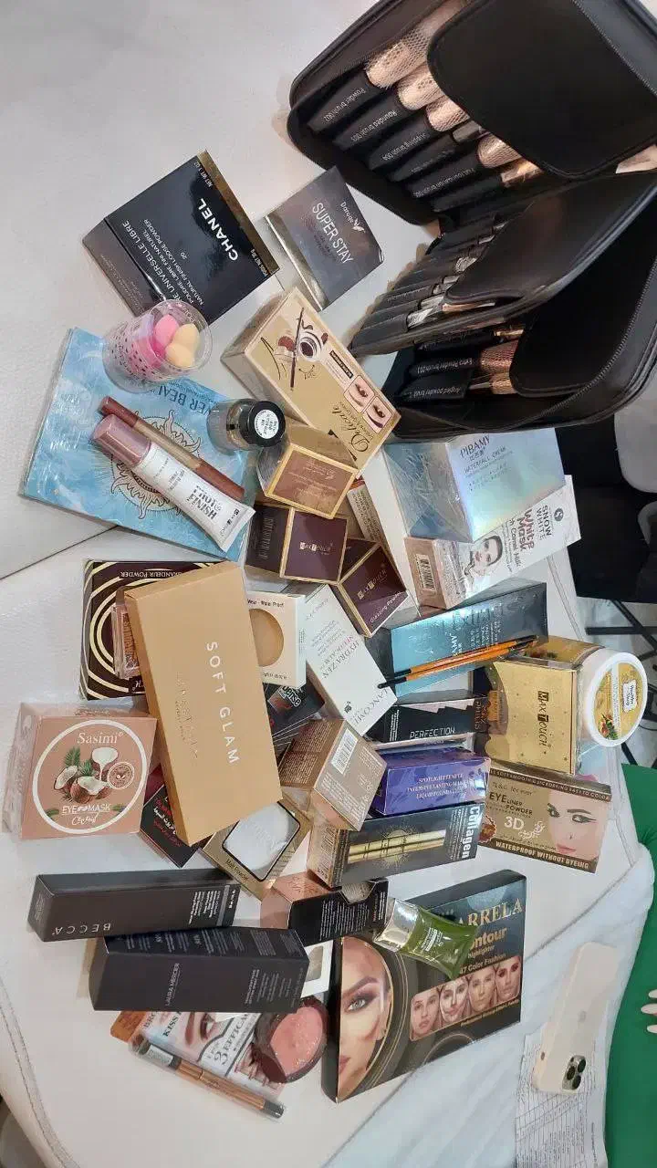 وسایل میکاپ|آرایشی، بهداشتی، درمانی|شاهینشهر, شهرک مطهری|دیوار