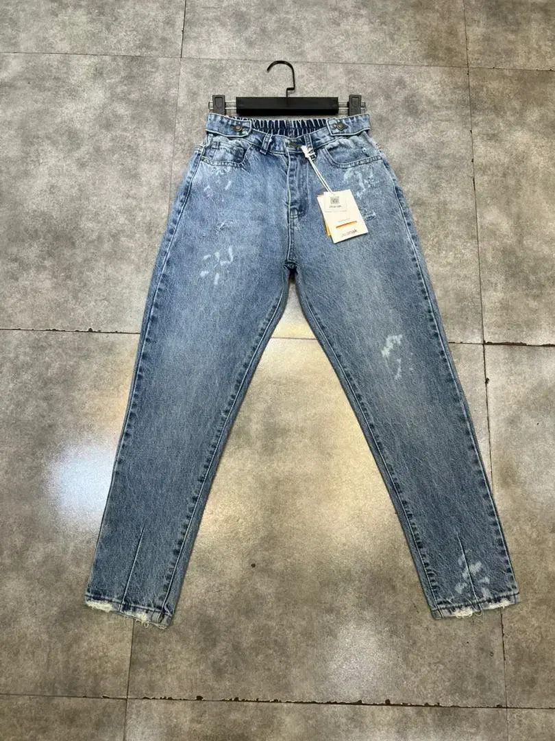 شلوار مام لی|لباس|رباطکریم, رباطکریم|دیوار