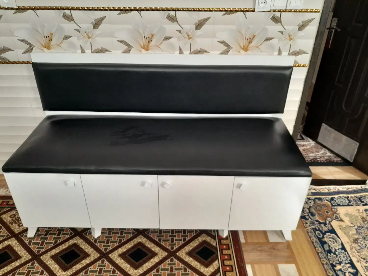 میزmdfنو|آرایشگاه و سالن‌های زیبایی|کاشمر, |دیوار