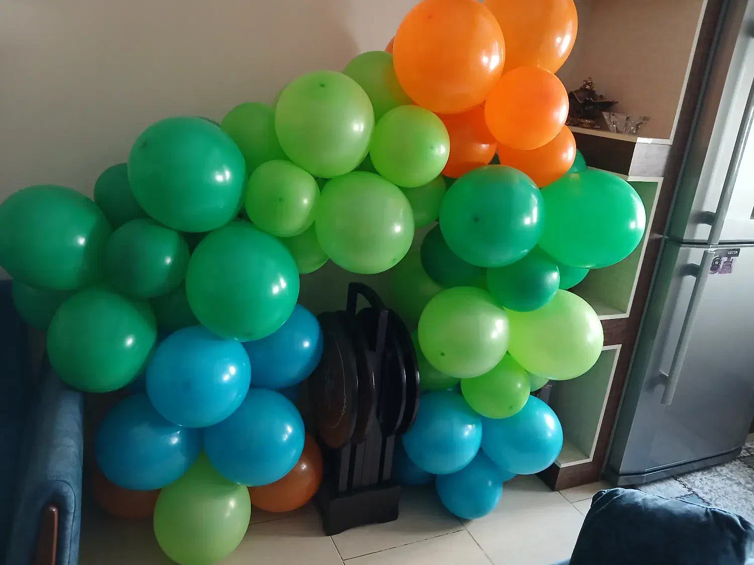 بادکنک رایگان|اسباب‌بازی بچه|تهران, جوادیه تهرانپارس|دیوار