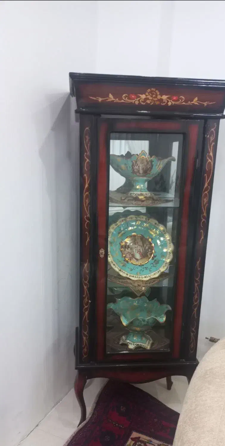 گنجه قیمت ۱ میلیون تومان|بوفه، ویترین، کنسول|تربت‌حیدریه, باغ ملی|دیوار