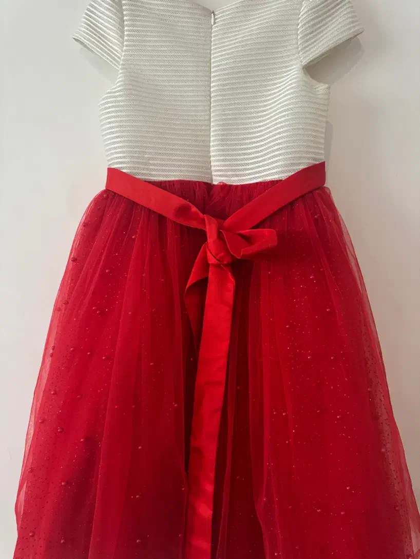 پیراهن مناسب ۵ الی ۶ سال برای یلدا|کفش و لباس بچه|قم, انسجام|دیوار